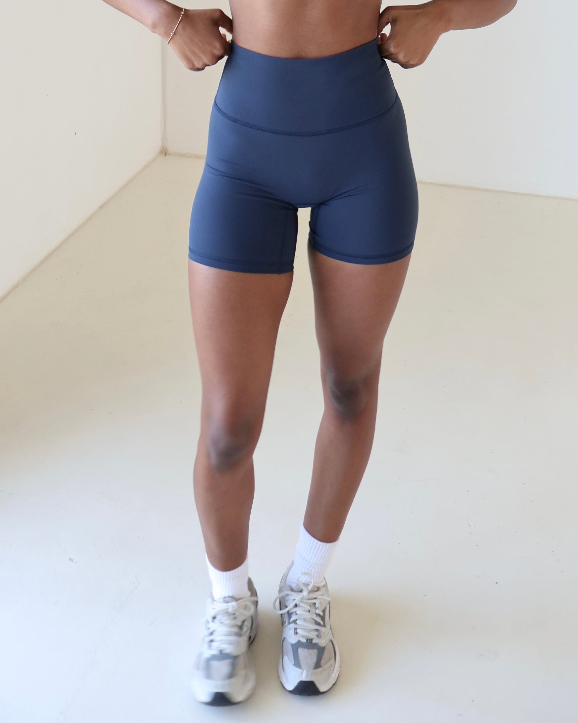 Power Shorts | Navy Blue