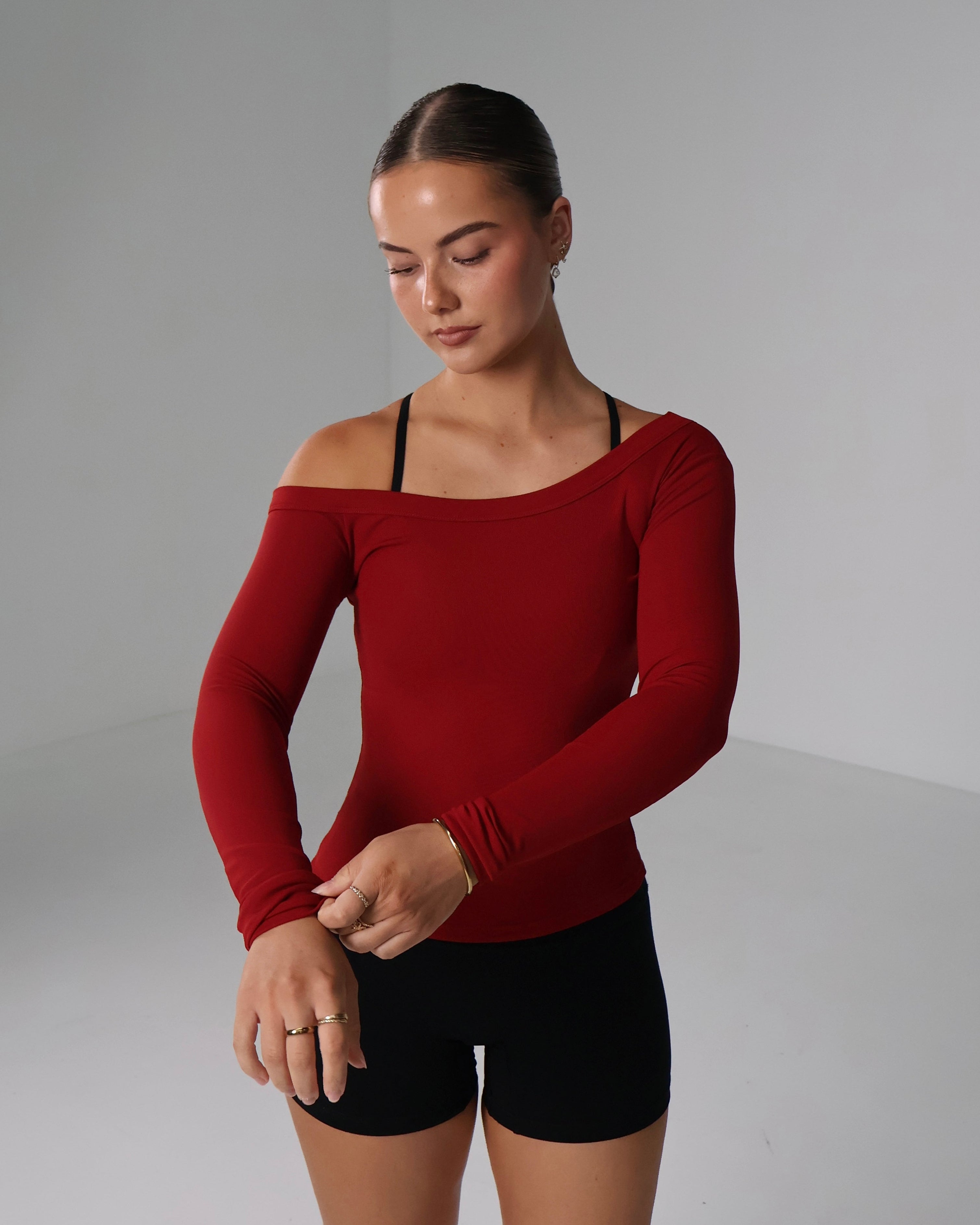 Boat Neck Long Sleeve | Cherry Red