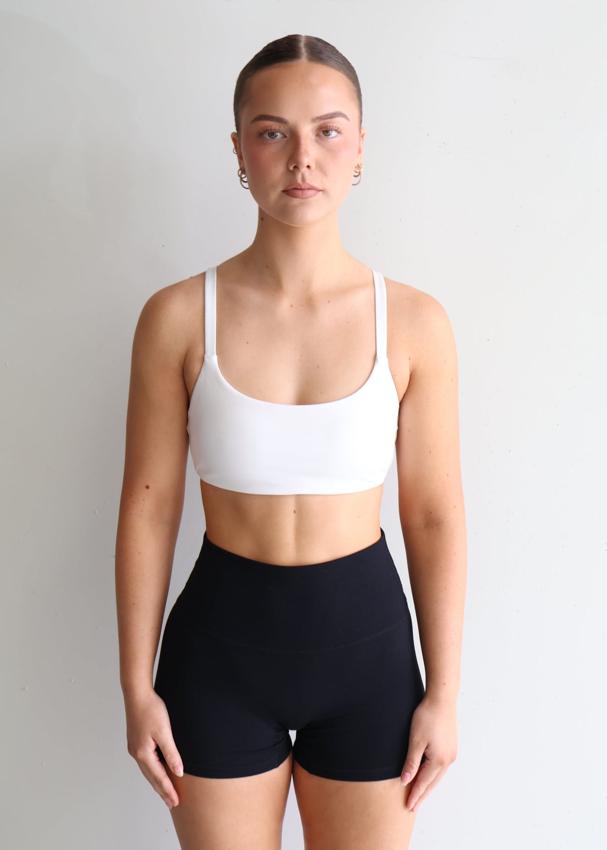 Perform Sports Bra | White