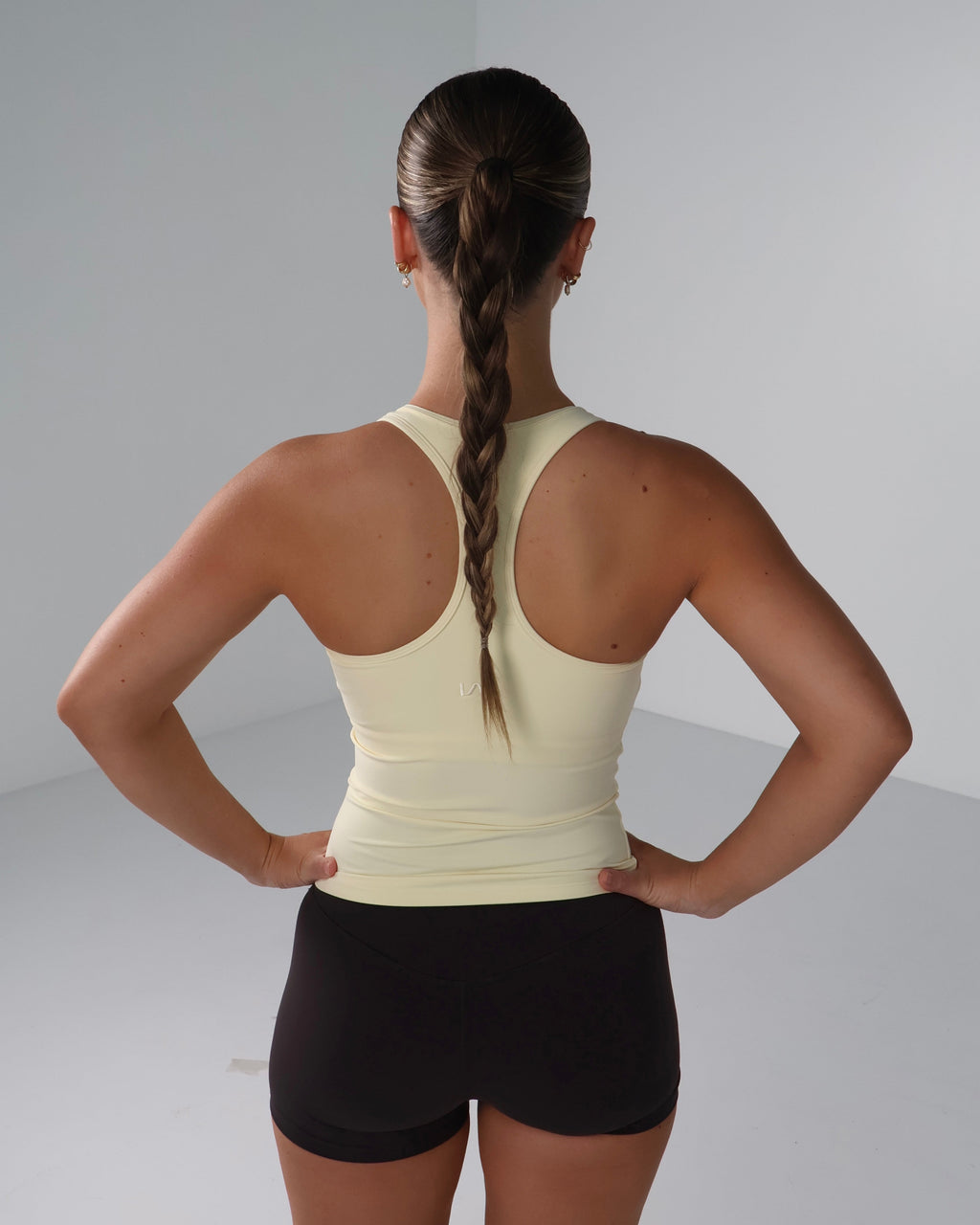 Active Racer Singlet | Butter