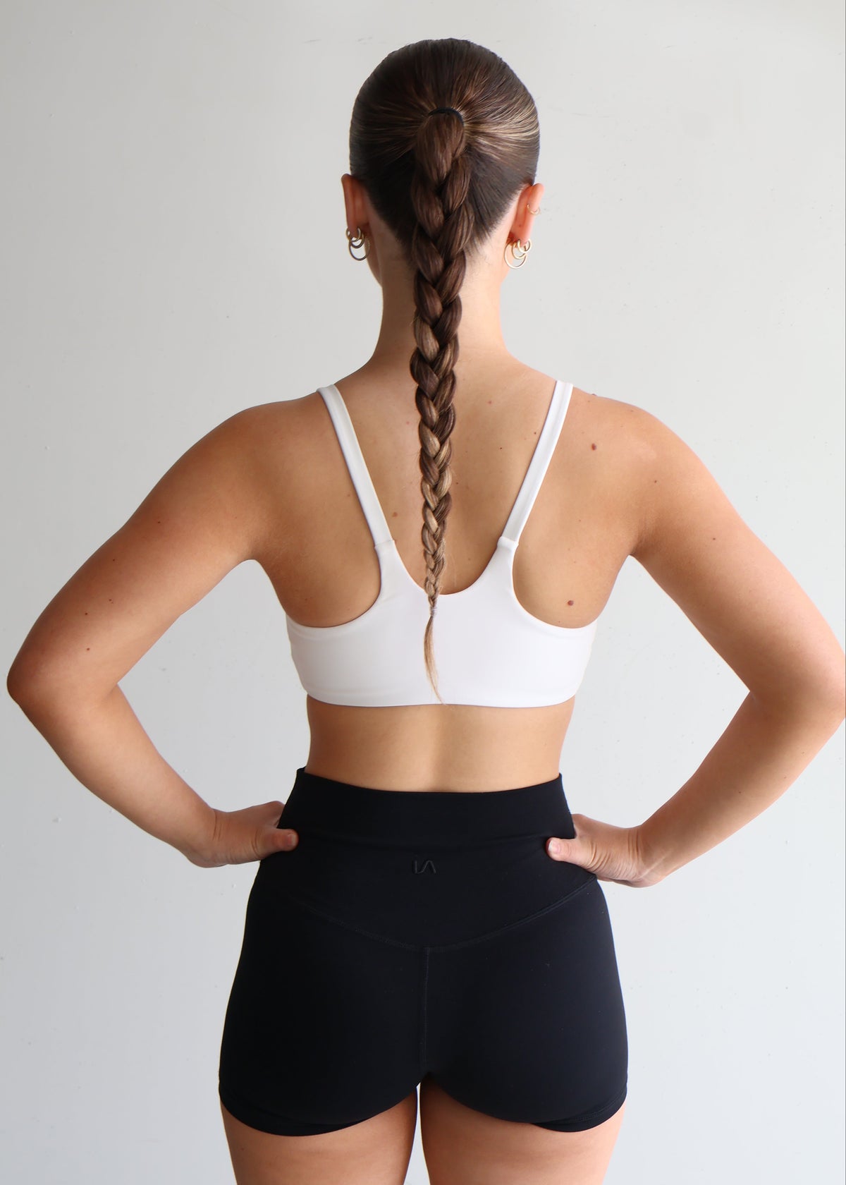 Perform Sports Bra | White