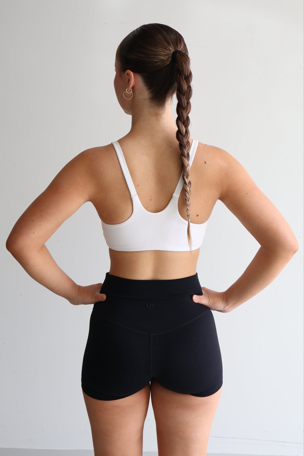 Perform Sports Bra | White