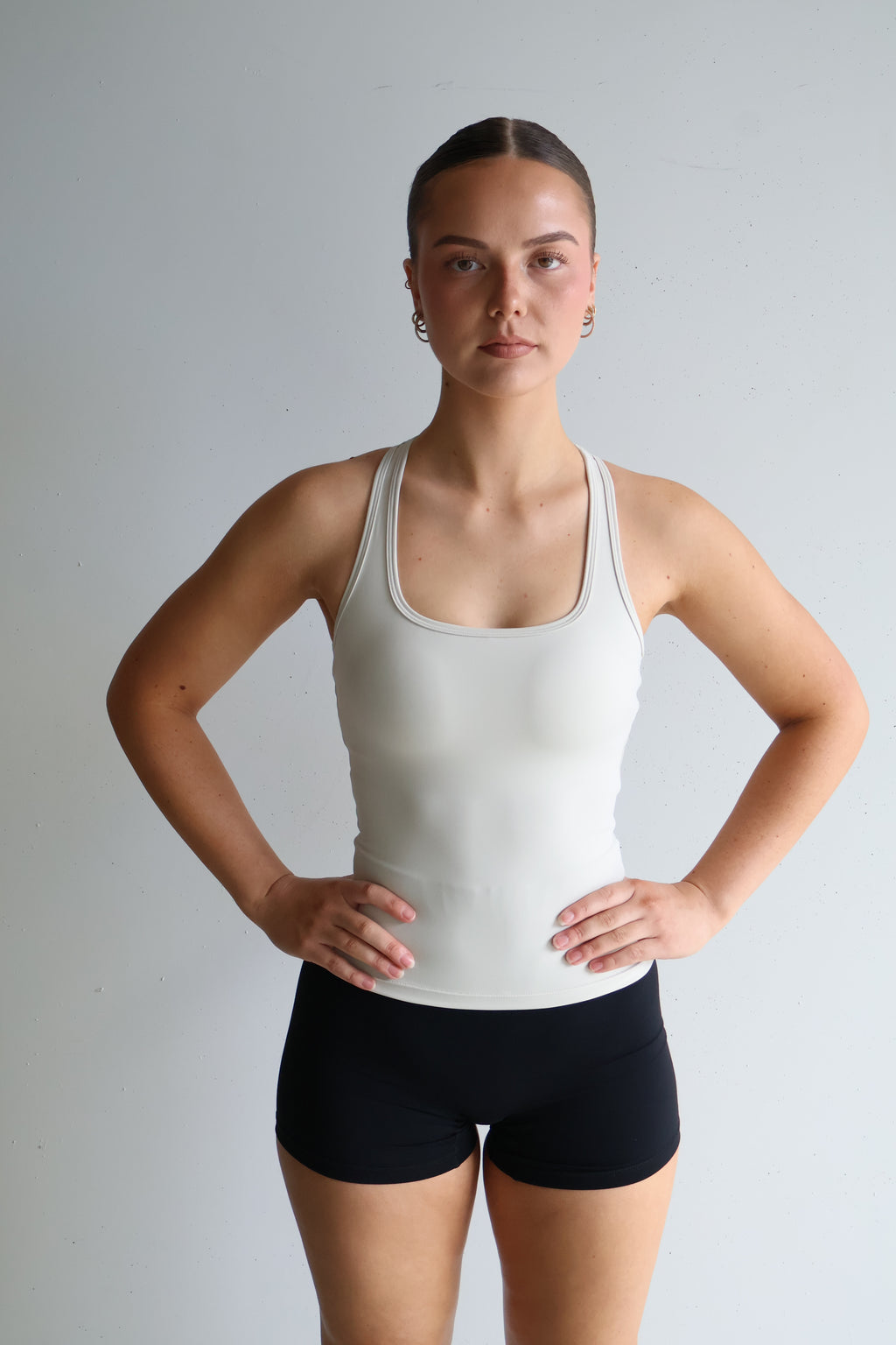 Active Racer Singlet | Beige