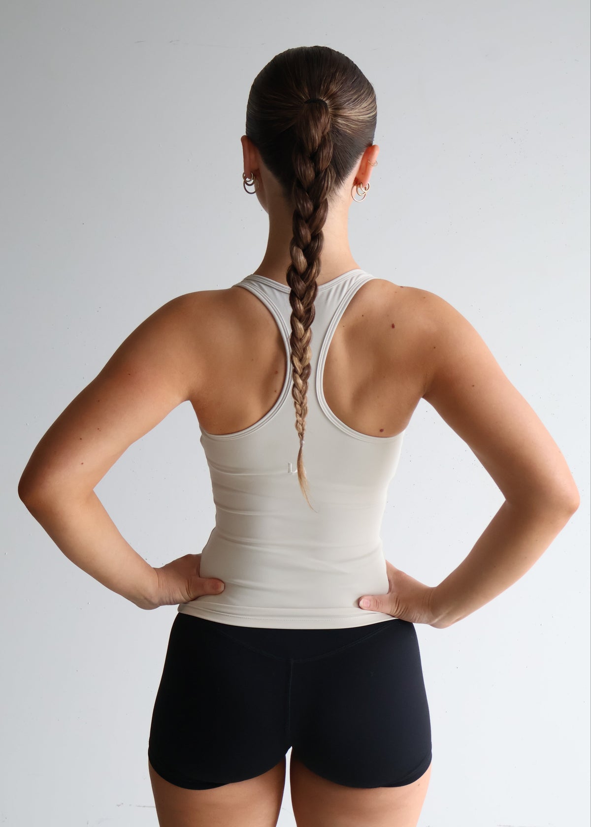 Active Racer Singlet | Beige