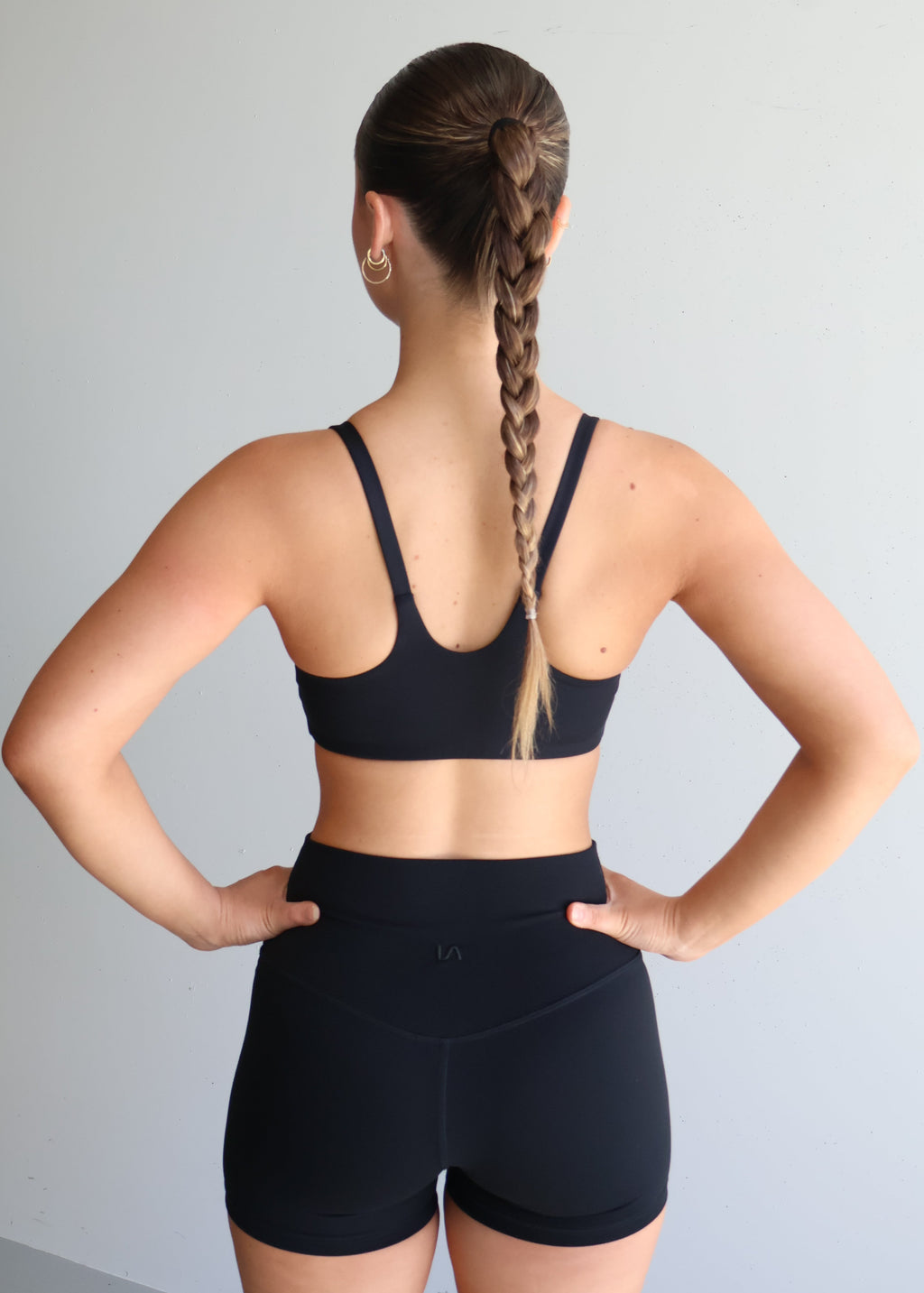 Perform Sports Bra | Black