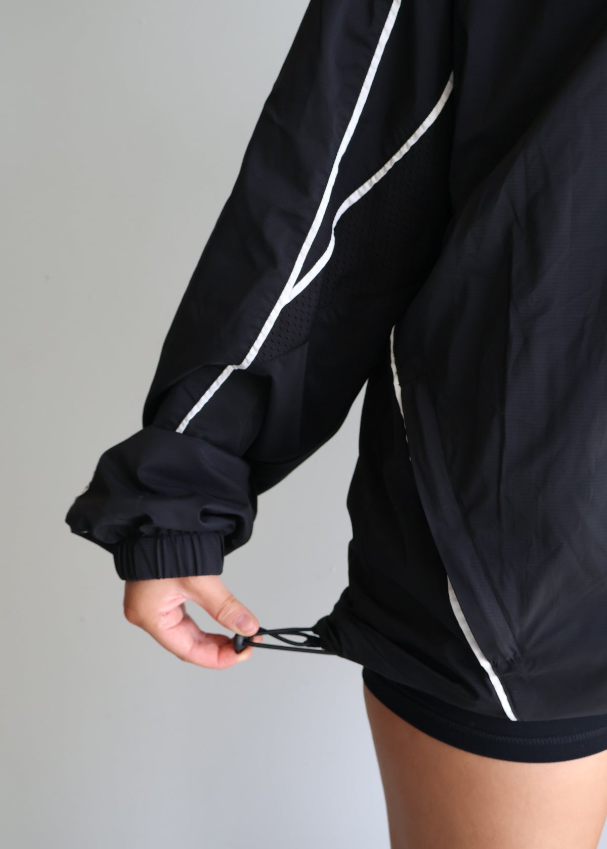 Oversized Windbreaker | Black