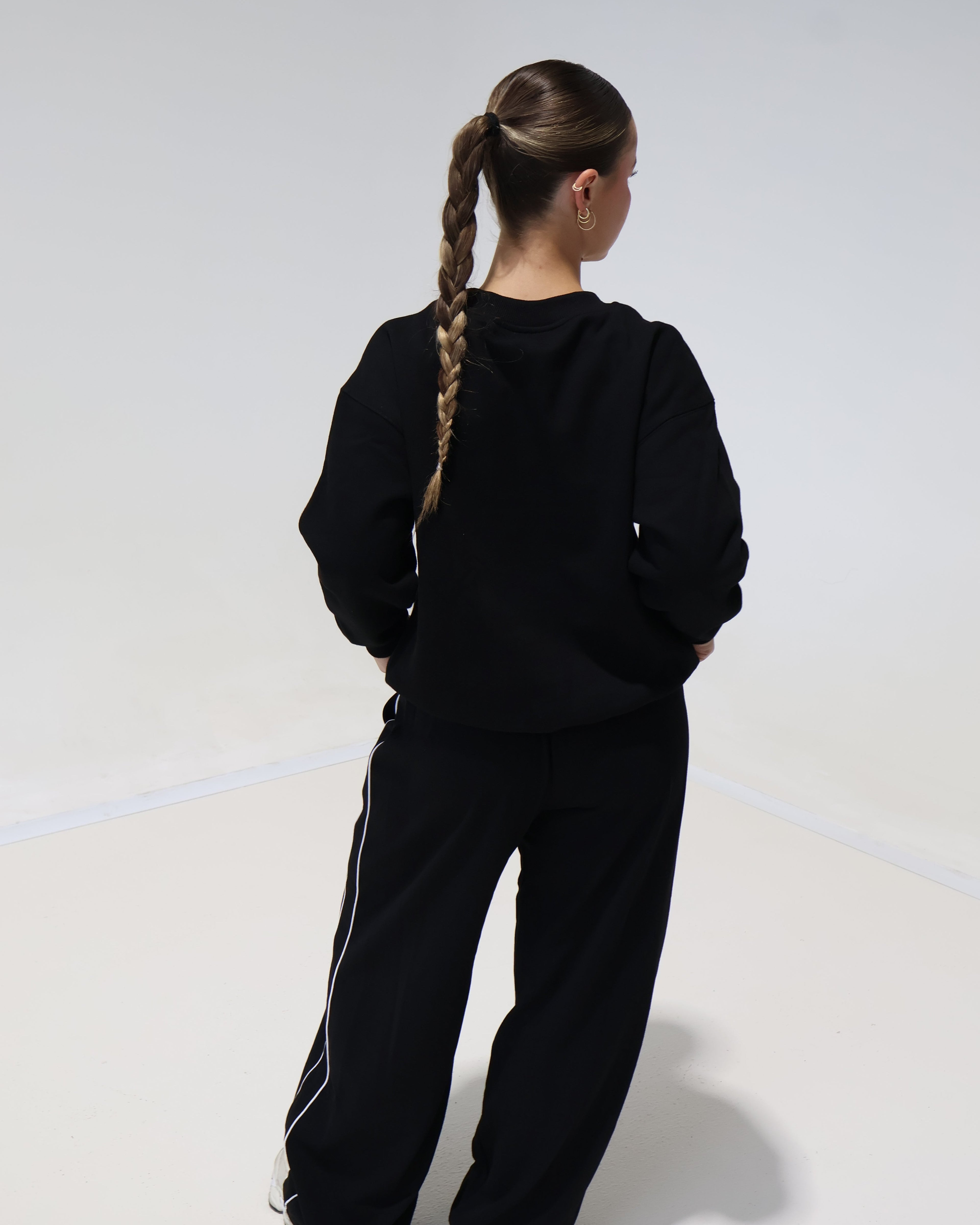 Crew Jumper | Black