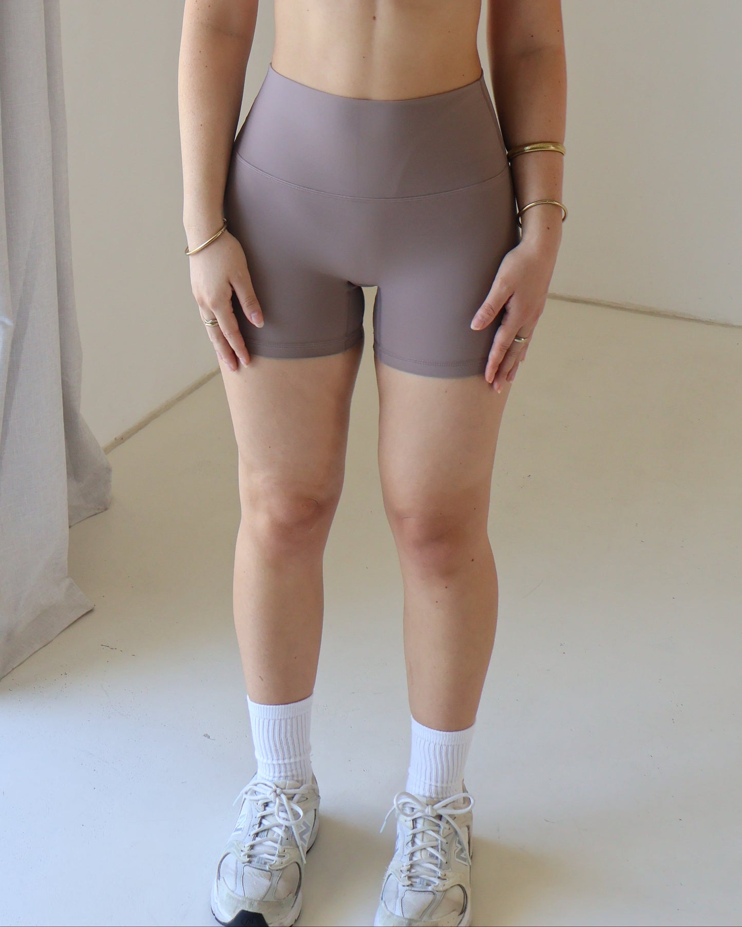 Power Shorts Minis - Tan