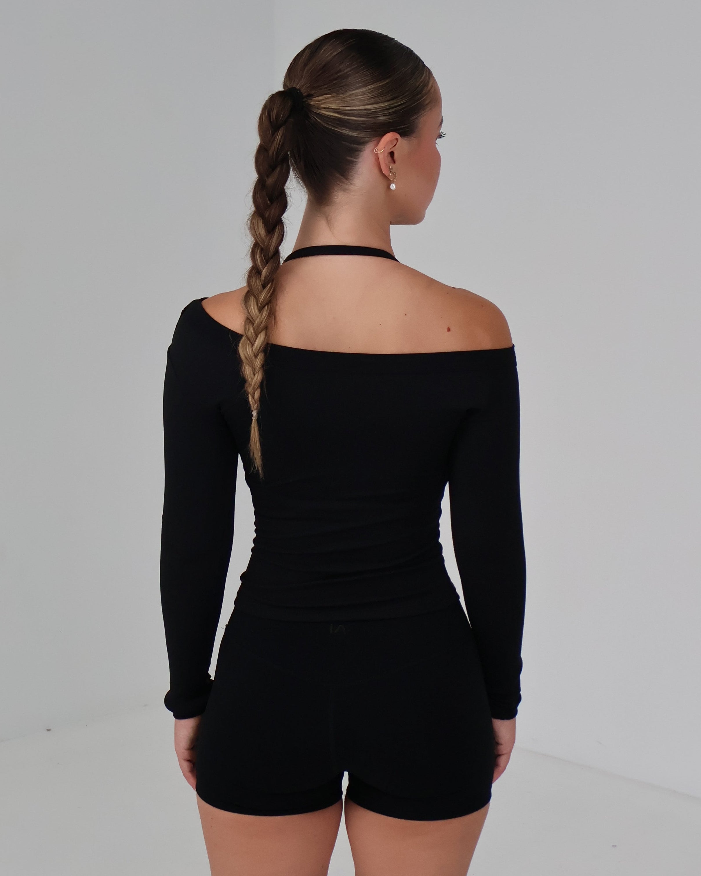 Boat Neck Long Sleeve | Black