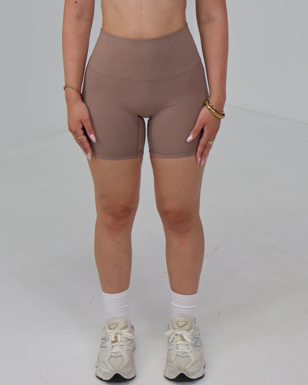 Power Shorts | Tan